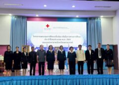 เหล่ากาชาดจังหวัดนครสวรรค์ มอบทุนการศึกษา แก่นักเรียนที่ขาดแคลนทุนทรัพย์ทั้งประถมและมัธยม รวม 129 ทุน :